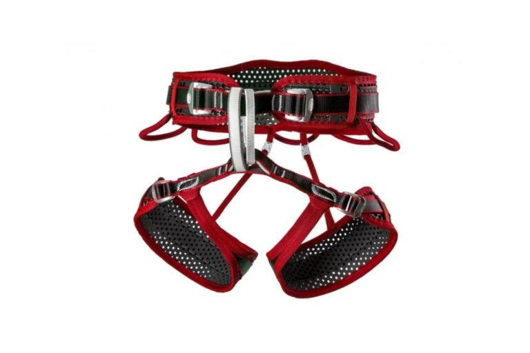 Big Wall Harness: Essential Features for Ultimate Climbing Safety